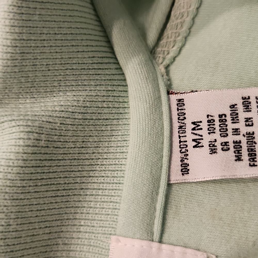NWT PETERBROUGH ROW TOP - Picture 6 of 8